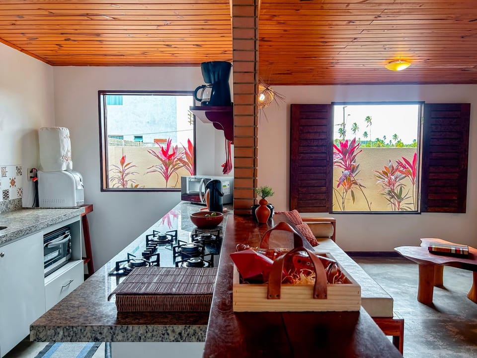 Communal kitchen, microwave, oven, stove