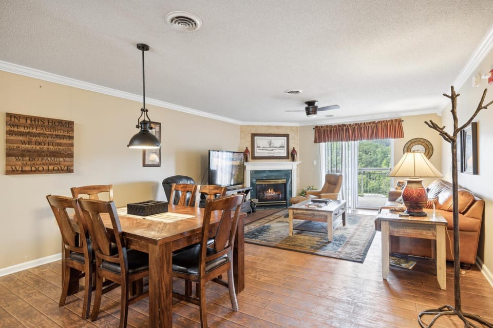WP552 Whispering Pines House in Pigeon Forge