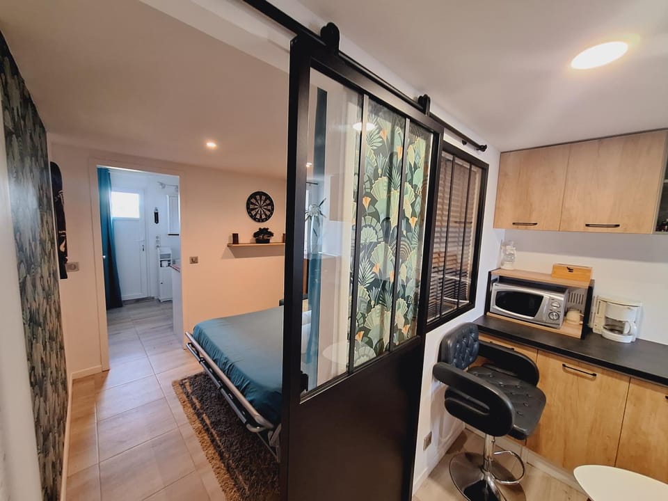 Kitchen or kitchenette, stove