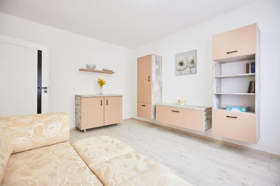 Bed, wardrobe