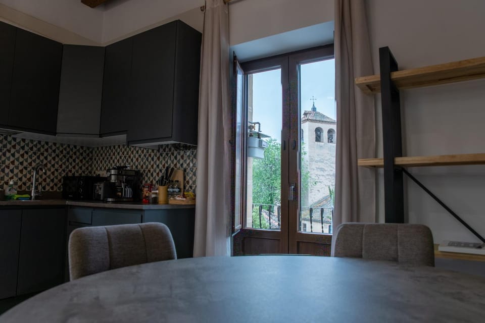 Tu Casa San Marcos - Vistas al Alcázar - Ideal estancias tranquilas Apartment in Segovia