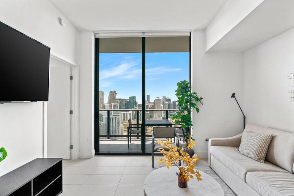 5108Great Penthouse, Bay view, in the heart of MIAMI Apartment in Miami