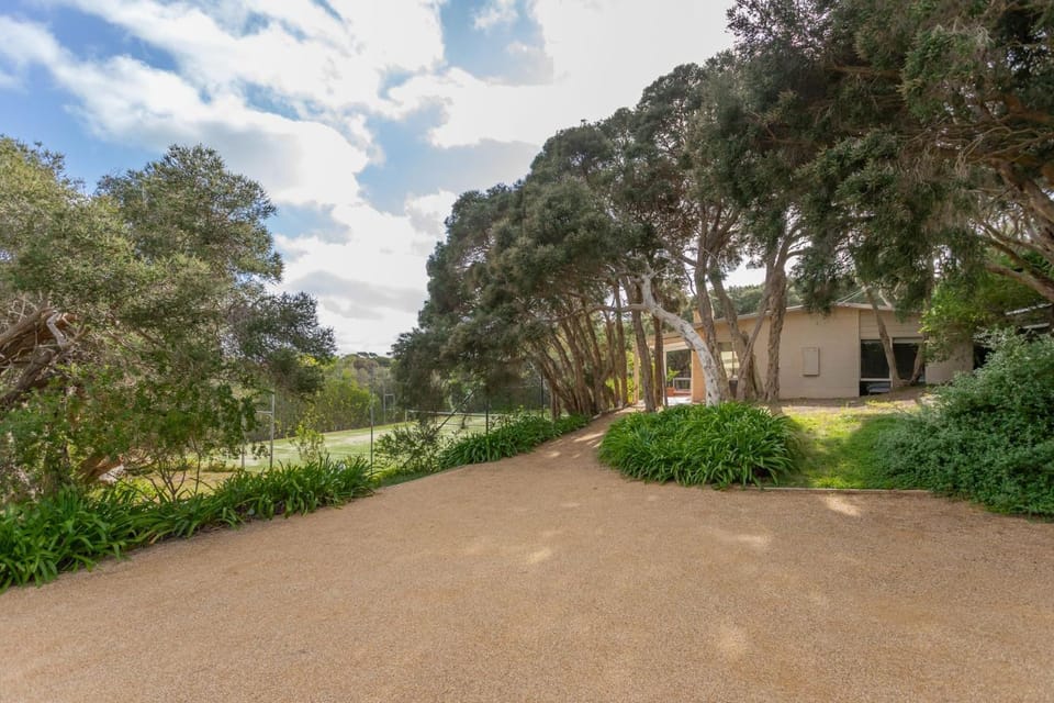 Merchant of Tennis House in Portsea