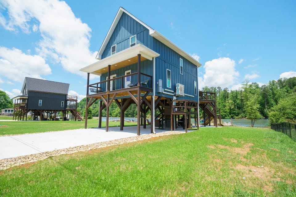 River Lofts - Onyx & Catawba Cottages House in Caldwell