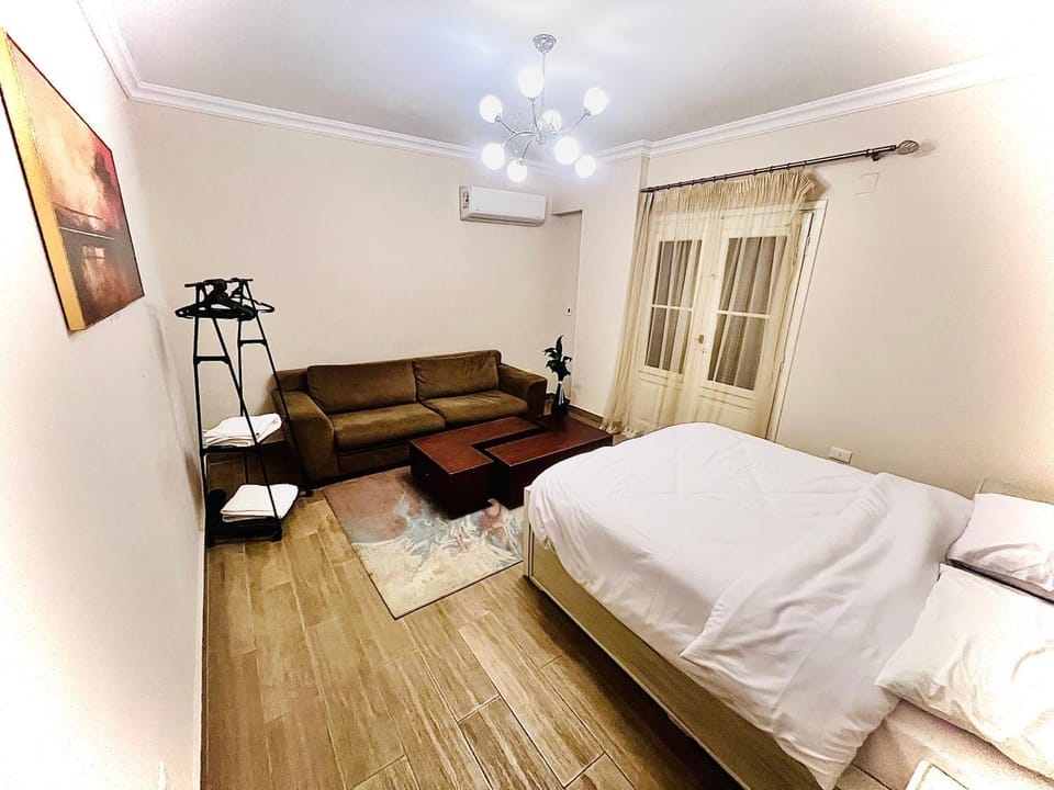 Photo of the whole room, Seating area, Bedroom