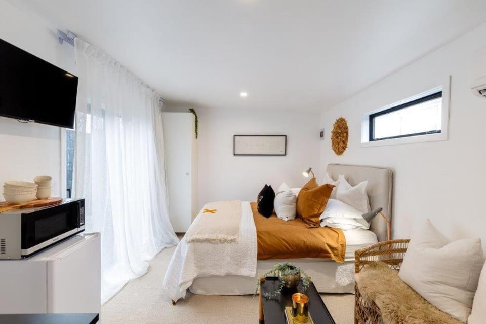 merivale separate studio Apartment in Christchurch