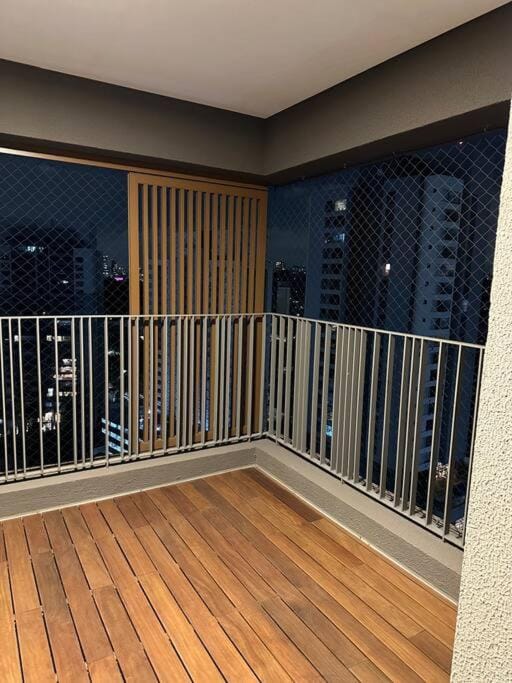 Apto 63m2 - HIDRO - 2 DORM - 2WC - AR - 100m METRÔ Apartment in Sao Paulo City