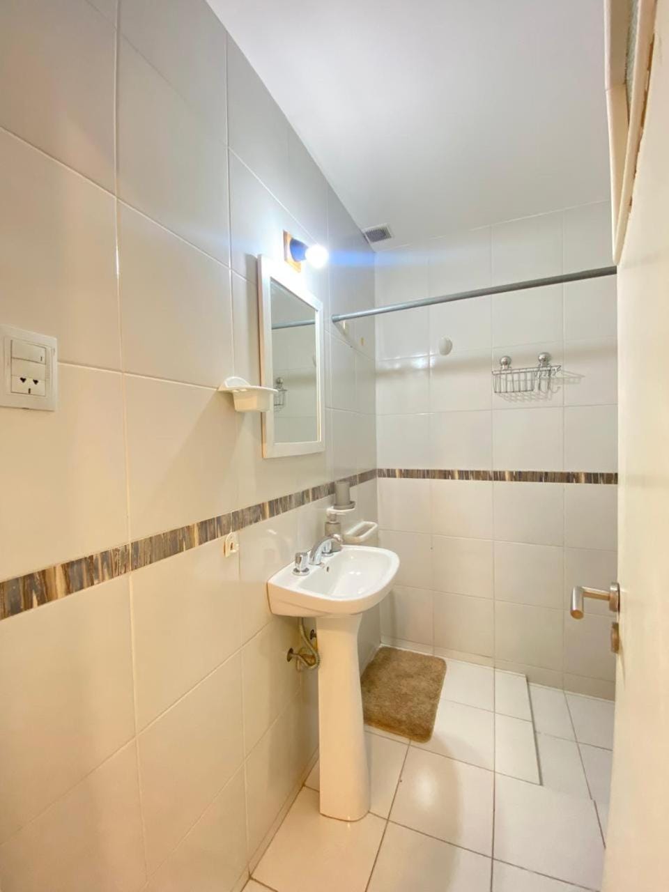 Shower, Bathroom, bidet