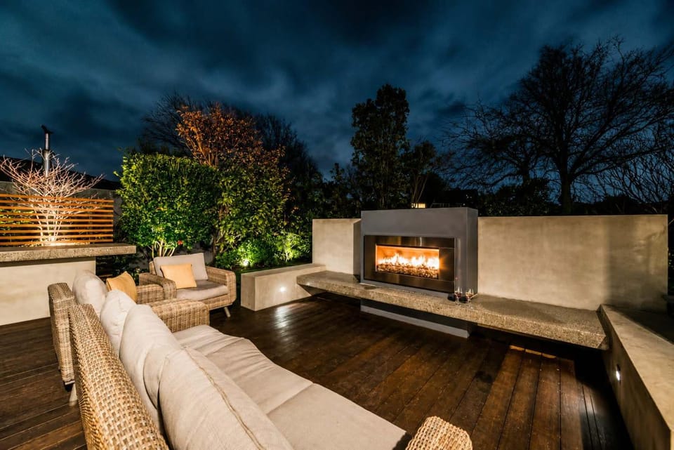Bel Air Mansion - Sleeps 12 Villa Villa in Christchurch