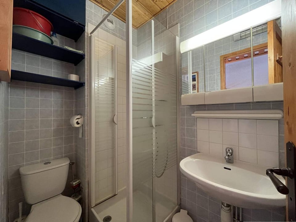 Location Studio 4 pers avec balcon à Plan Peisey - FR-1-757-105 Apartment in Bellentre