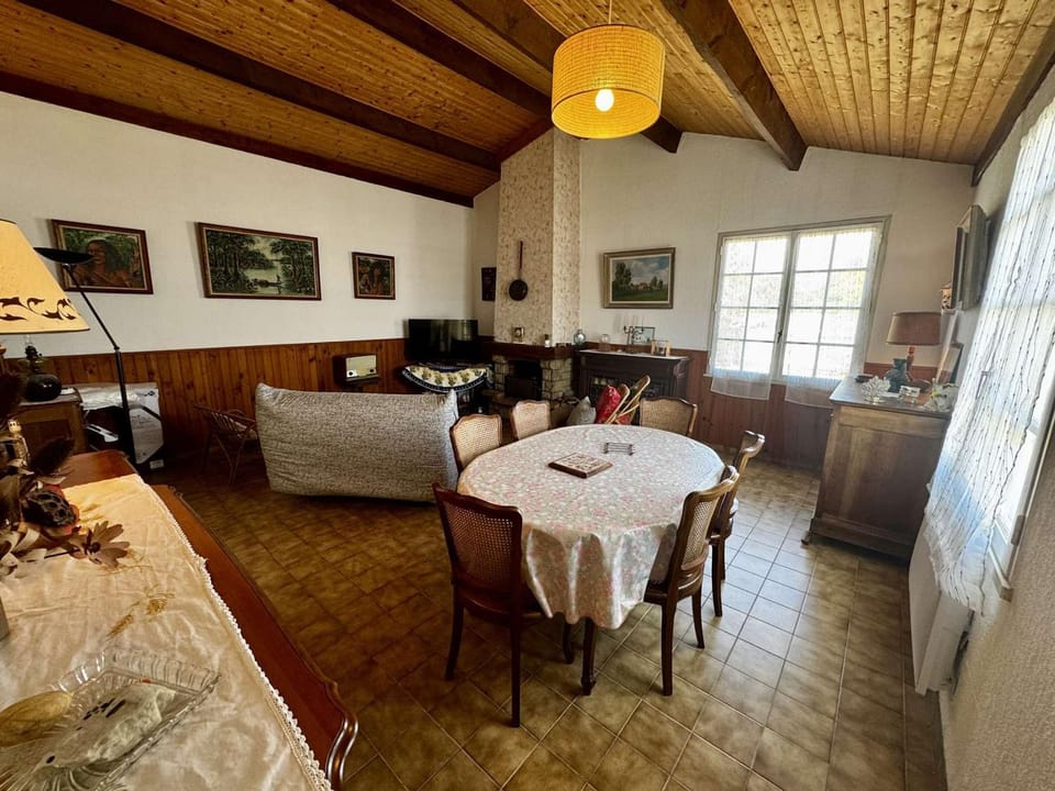 Maison 4 pièces près de la plage à Saint-Denis-d'Oléron, parking inclus - FR-1-246A-329 House in Nouvelle-Aquitaine
