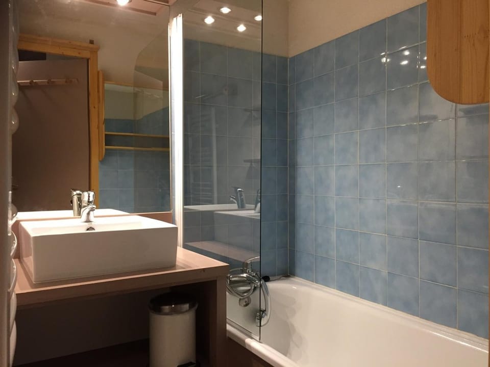 Charmant T2 5 pers, skis aux pieds, balcon, ascenseur - Vallandry Apartment in Landry