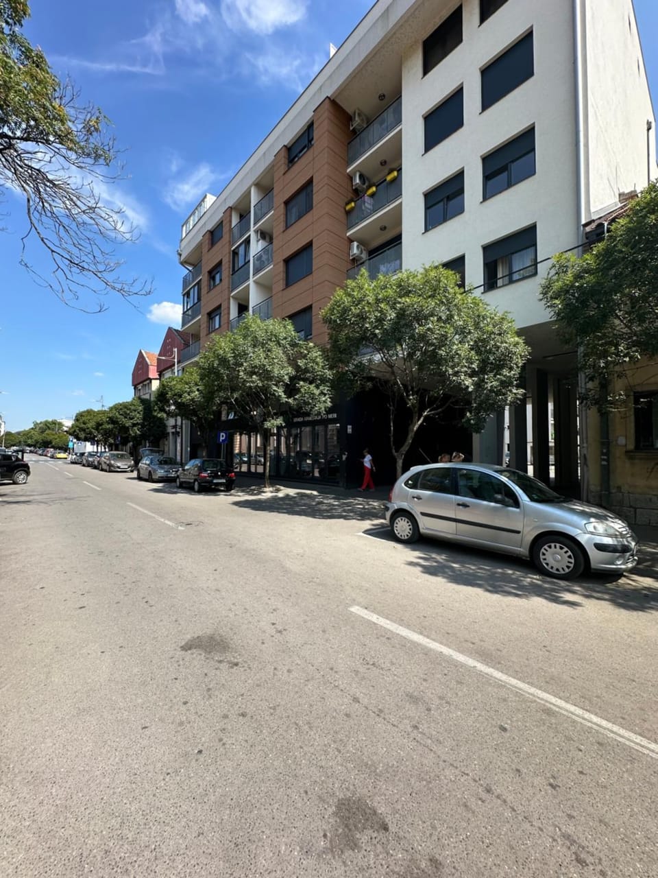 Property building, Parking