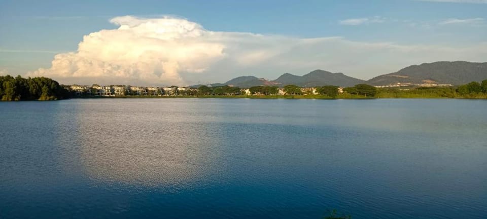 Tranquil lake view retreat 思湖茶屋 Vacation rental in Ipoh