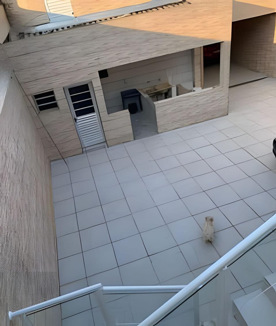 Venha aproveitar o litoral de Peruíbe em apartamento aconchegante ( apartamento primeiro andar) Apartment in Peruíbe