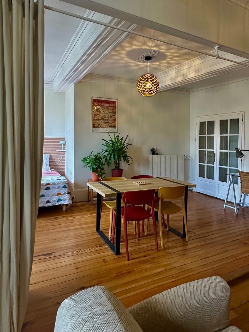 Grand loft lumineux, hyper centre & parking privé Apartment in Provence