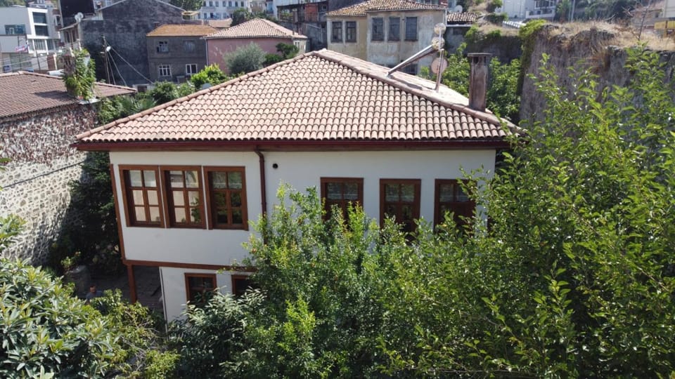 Property building, Spring, Day