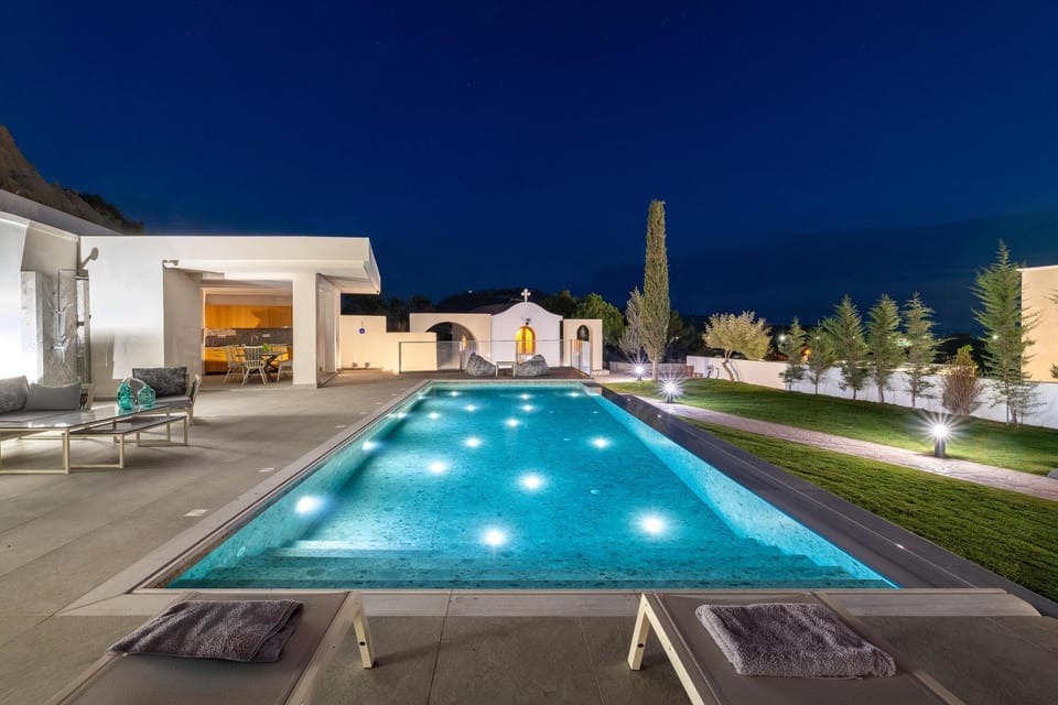 Night, Natural landscape, Pool view, Swimming pool, sunbed