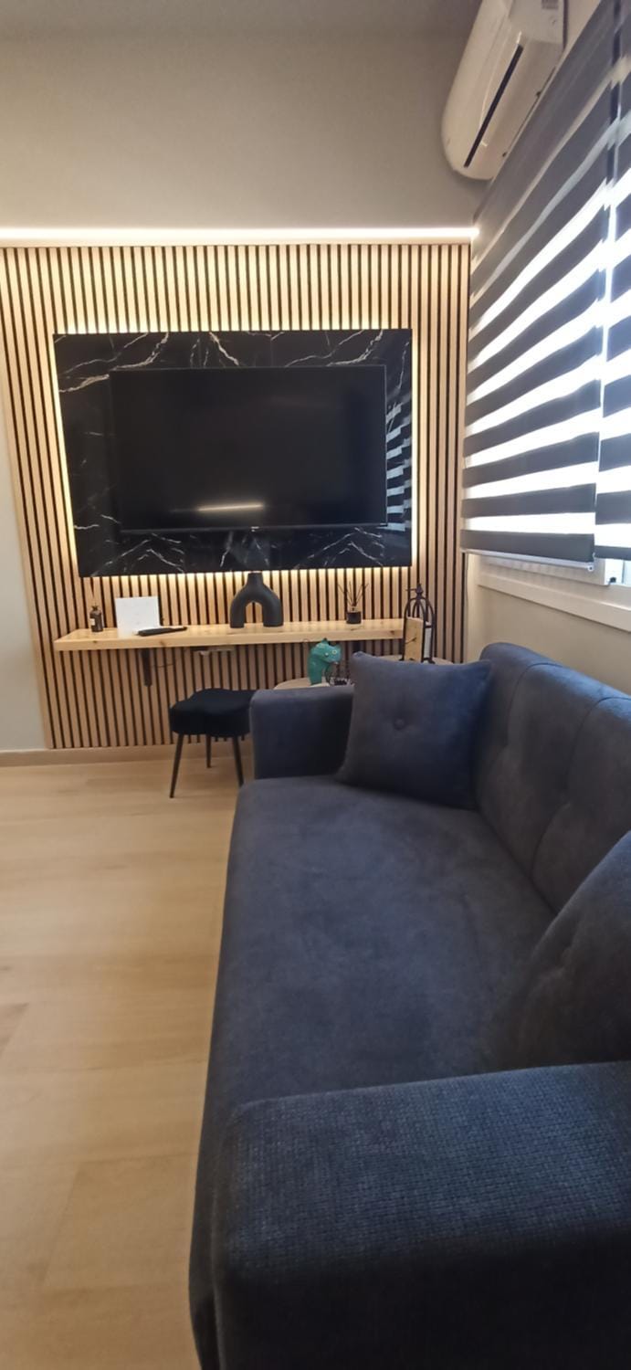 TV and multimedia, Seating area