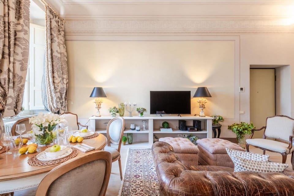 Timeless Palazzo in the heart of Lucca Apartment in Capannori