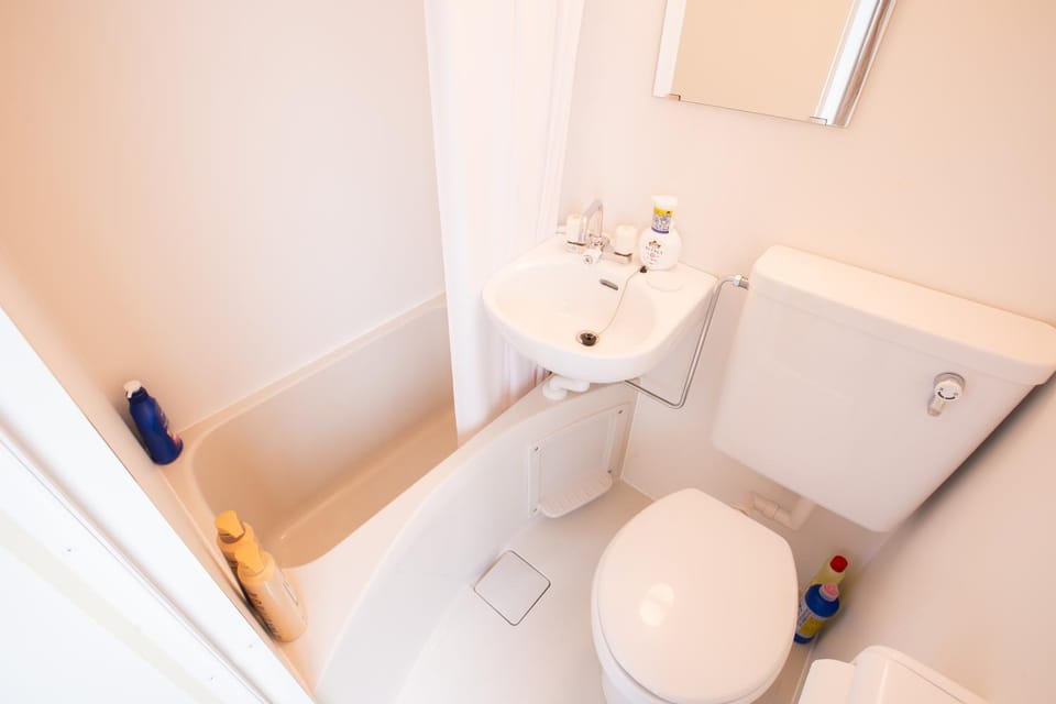 Toilet, Bathroom