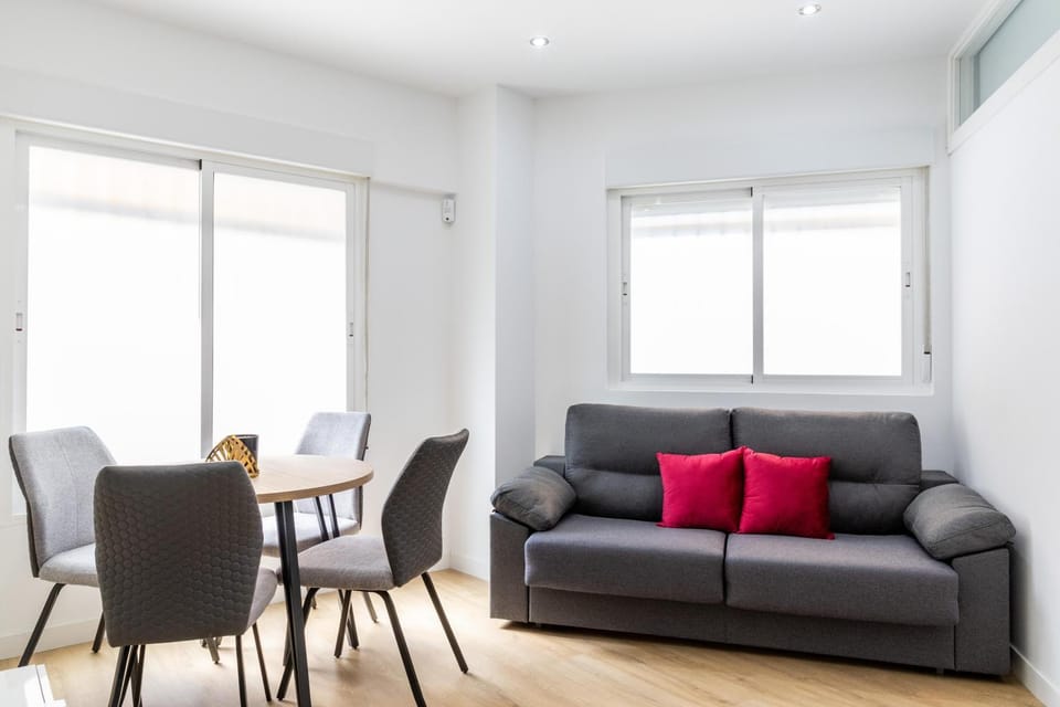 Living room, Seating area, Dining area