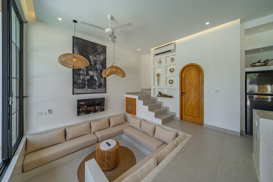 Villa Kokoan - 2BR Tropical Serenity Villa close to Echo Beach Villa in North Kuta