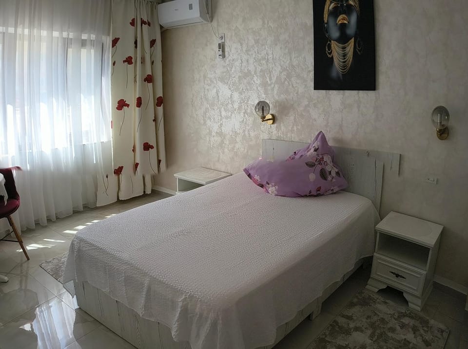 Apartament IRI Băile Herculane Apartment in Romania