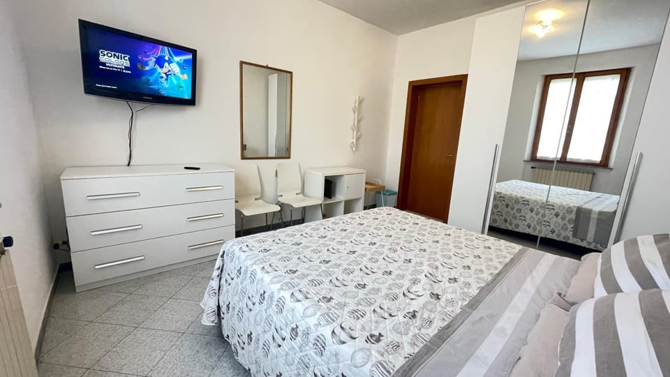 TV and multimedia, Bedroom