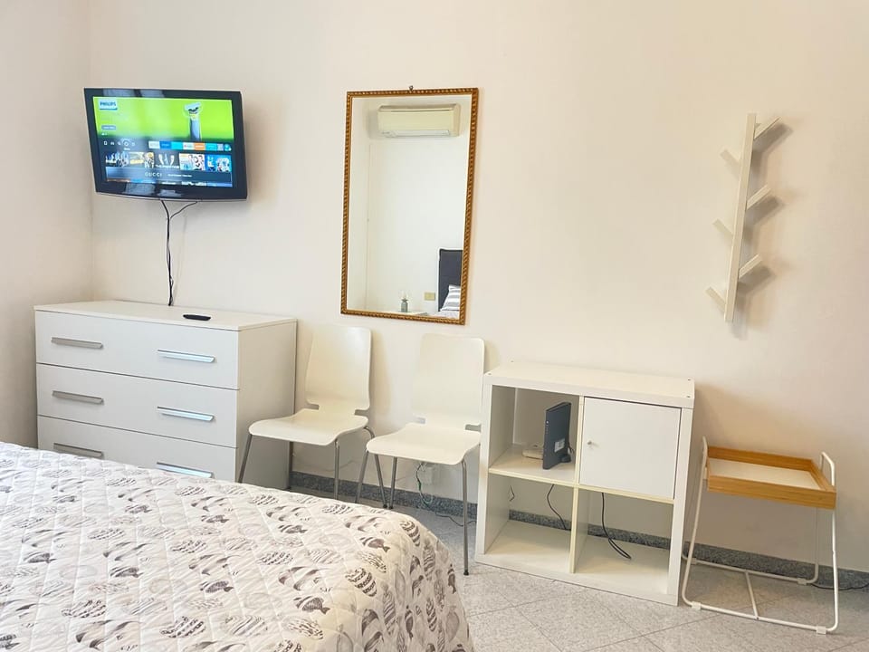 TV and multimedia, Bedroom