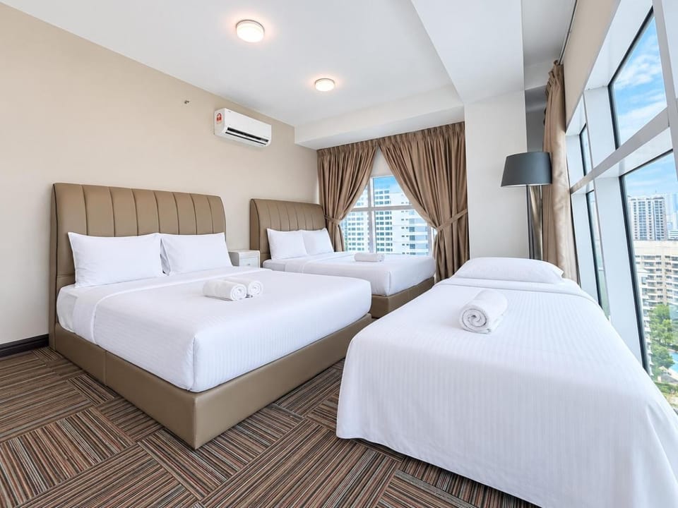 Maritime Suite Duplex 3Bedroom at George Town by Uptrend Home Management Apartment in George Town