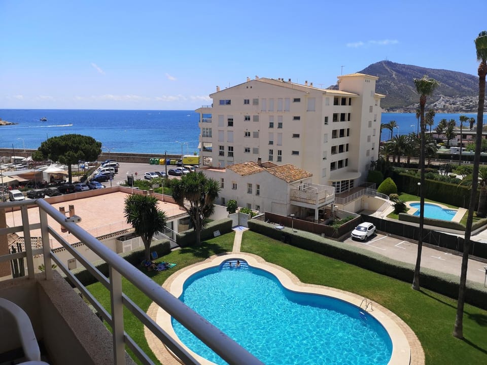 Mountain view, Pool view, Sea view, Swimming pool
