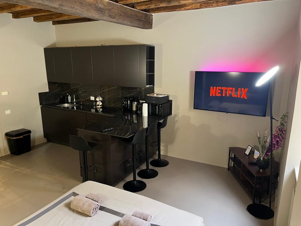 Lounge or bar