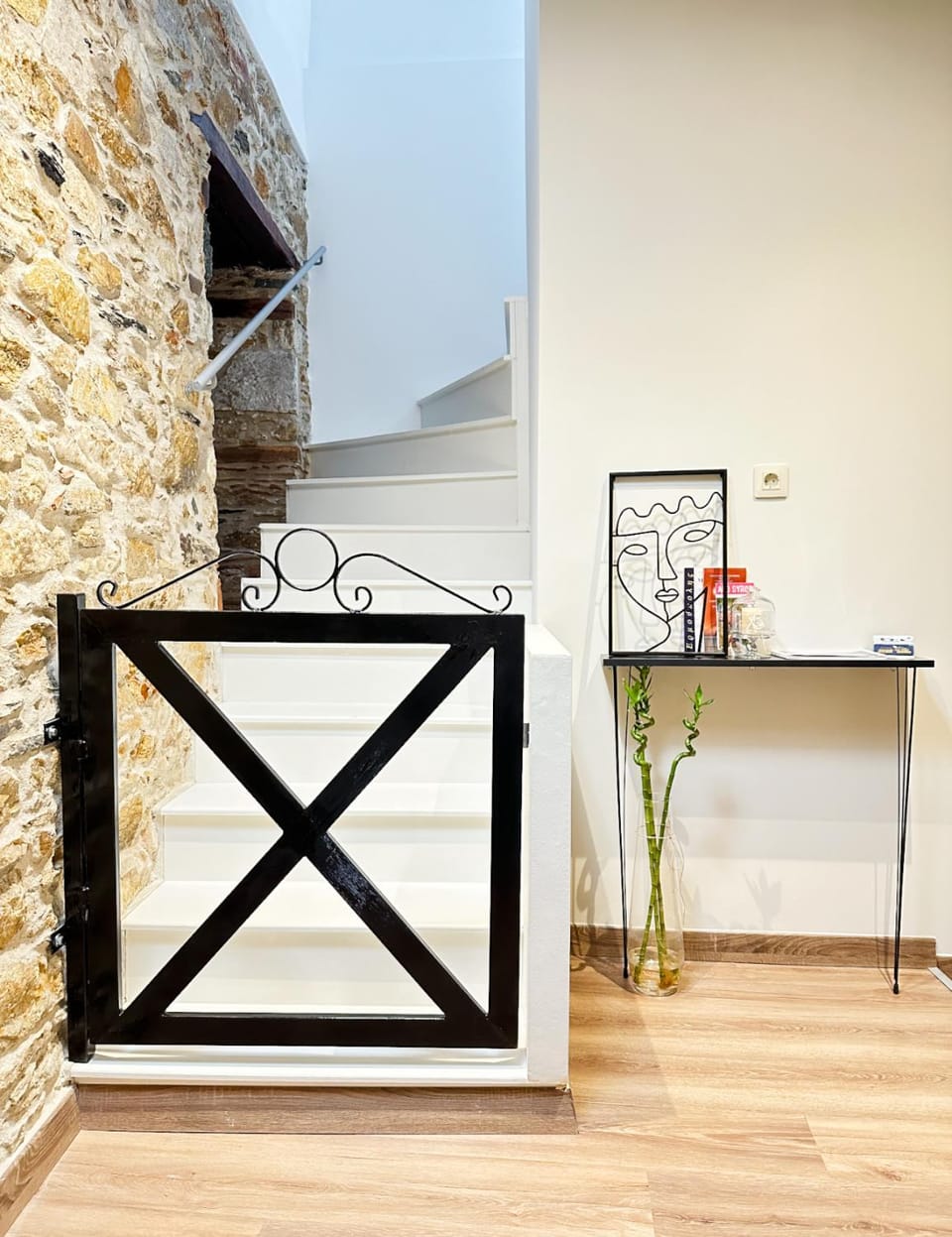 Lithos Syros Apartment in Decentralized Administration of the Aegean