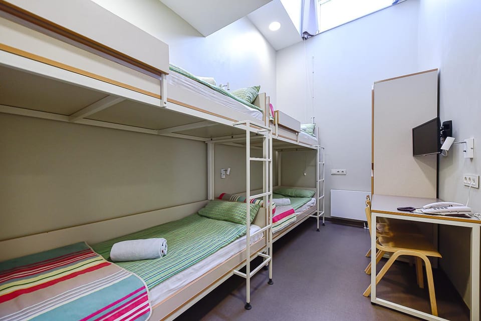 Photo of the whole room, Bedroom, bunk bed