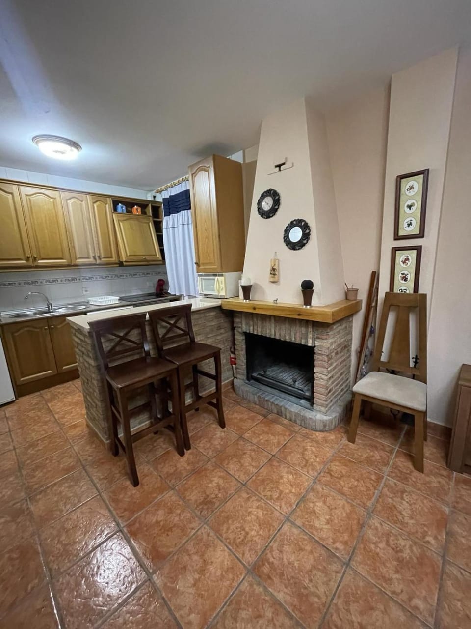 Kitchen or kitchenette