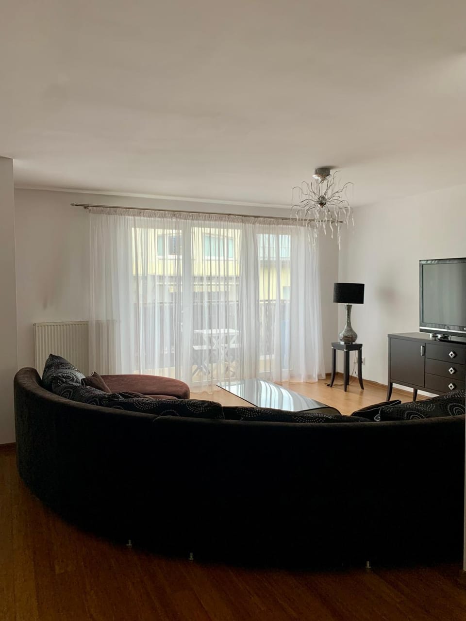 Property building, TV and multimedia, Living room