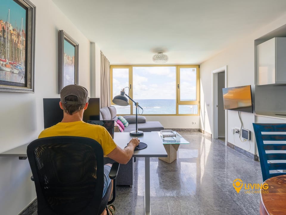 Natural landscape, TV and multimedia, Living room, Seating area, Dining area, Sea view