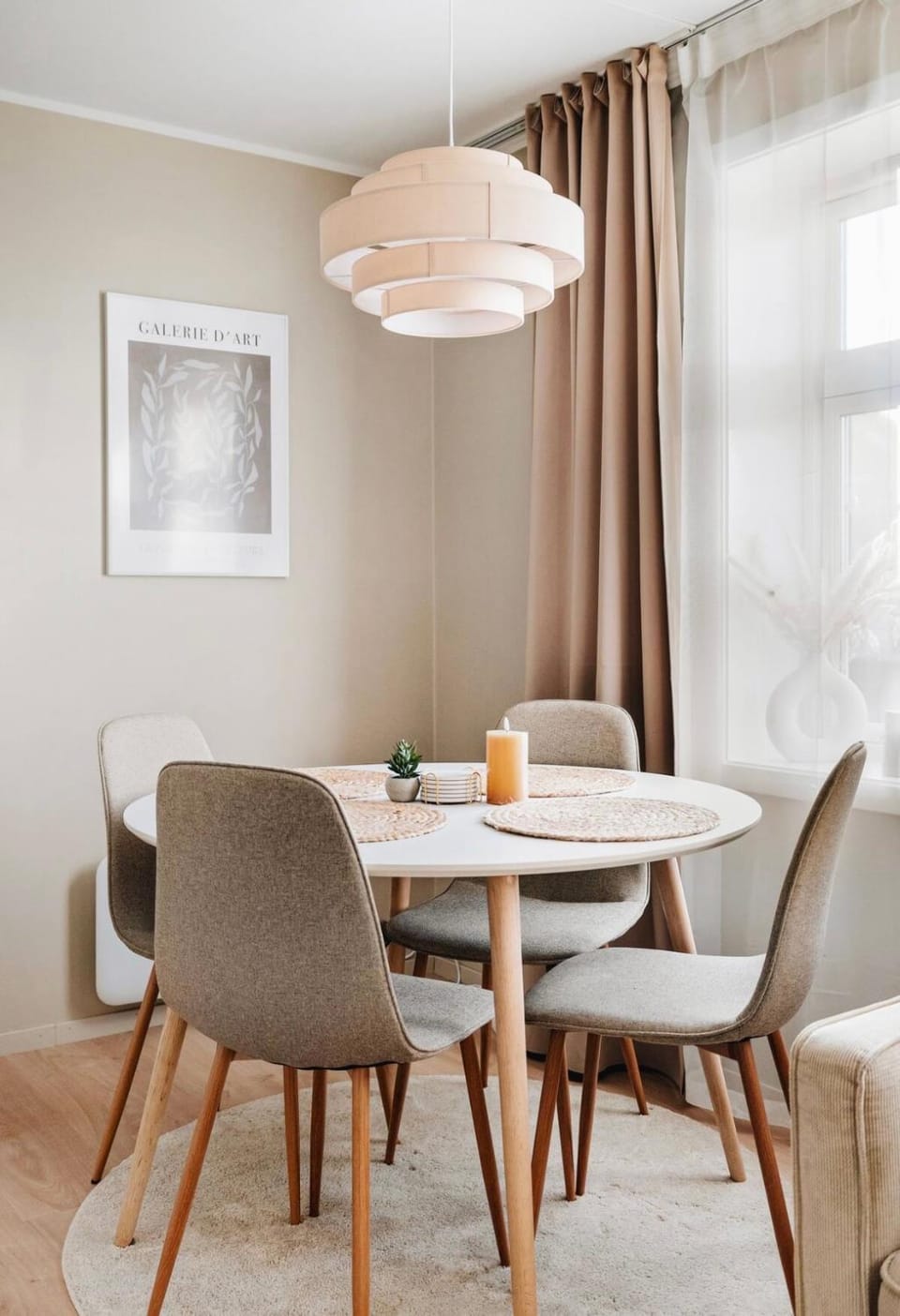 Leilighet i Bergens vakreste gate - Nydelig utsikt over innseilingen til Bergen! Apartment in Bergen