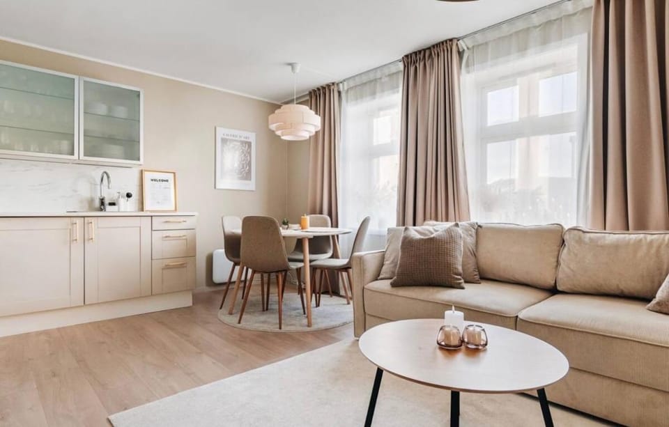 Leilighet i Bergens vakreste gate - Nydelig utsikt over innseilingen til Bergen! Apartment in Bergen
