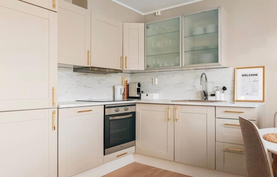 Leilighet i Bergens vakreste gate - Nydelig utsikt over innseilingen til Bergen! Apartment in Bergen