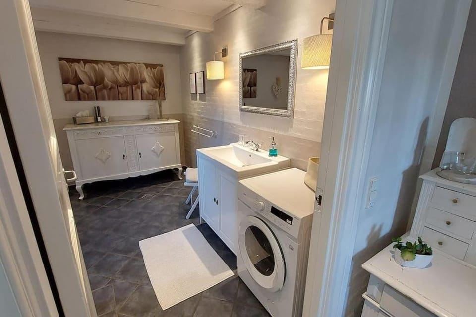 Bathroom, washing machine, dryer