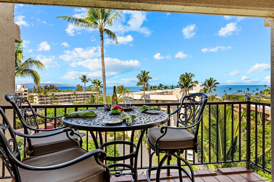 Kihei Akahi D502 Apartment in Wailea