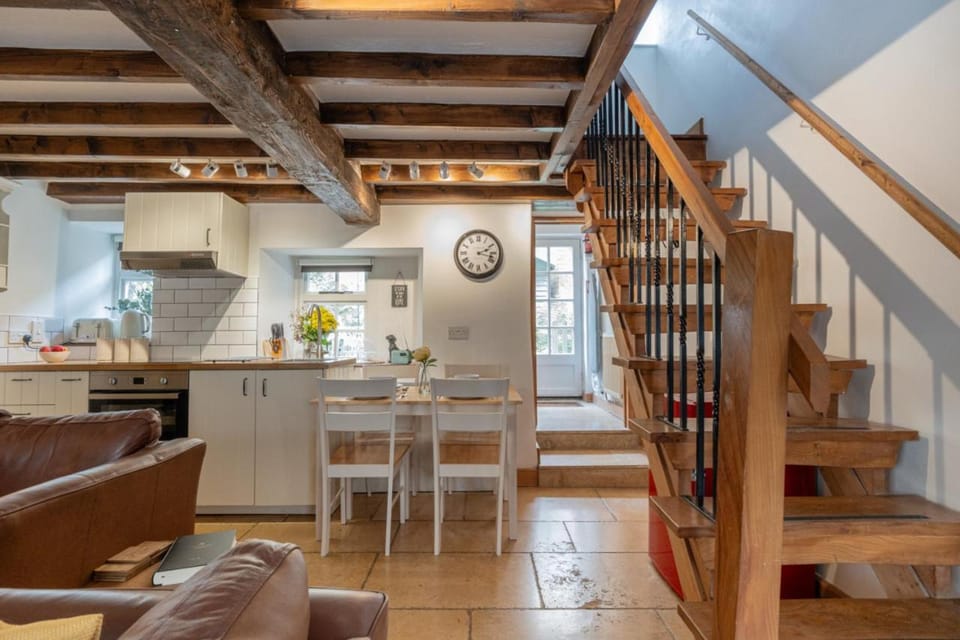 Maple Cottage Beautiful 2BD Home Perfect For Family Retreat House in Chipping Norton