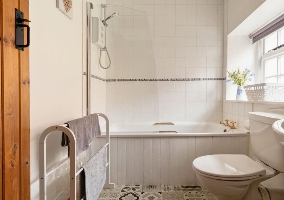 Diston's Lane - Beautiful 2BD Home, Perfect For Family Retreat! House in Chipping Norton