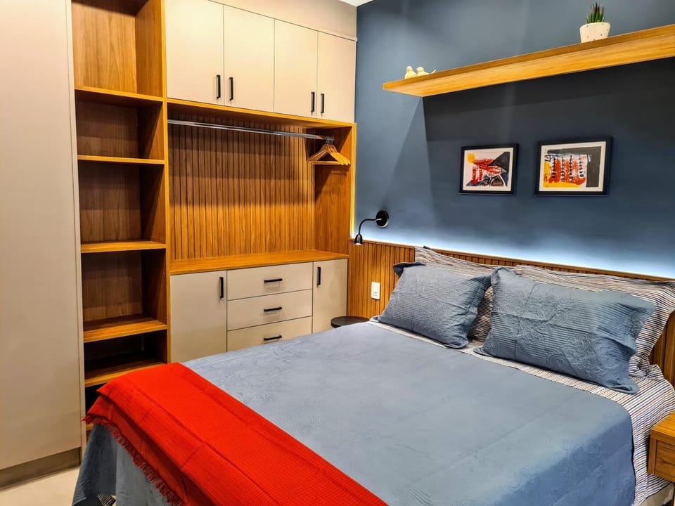 Bed, Bedroom, wardrobe