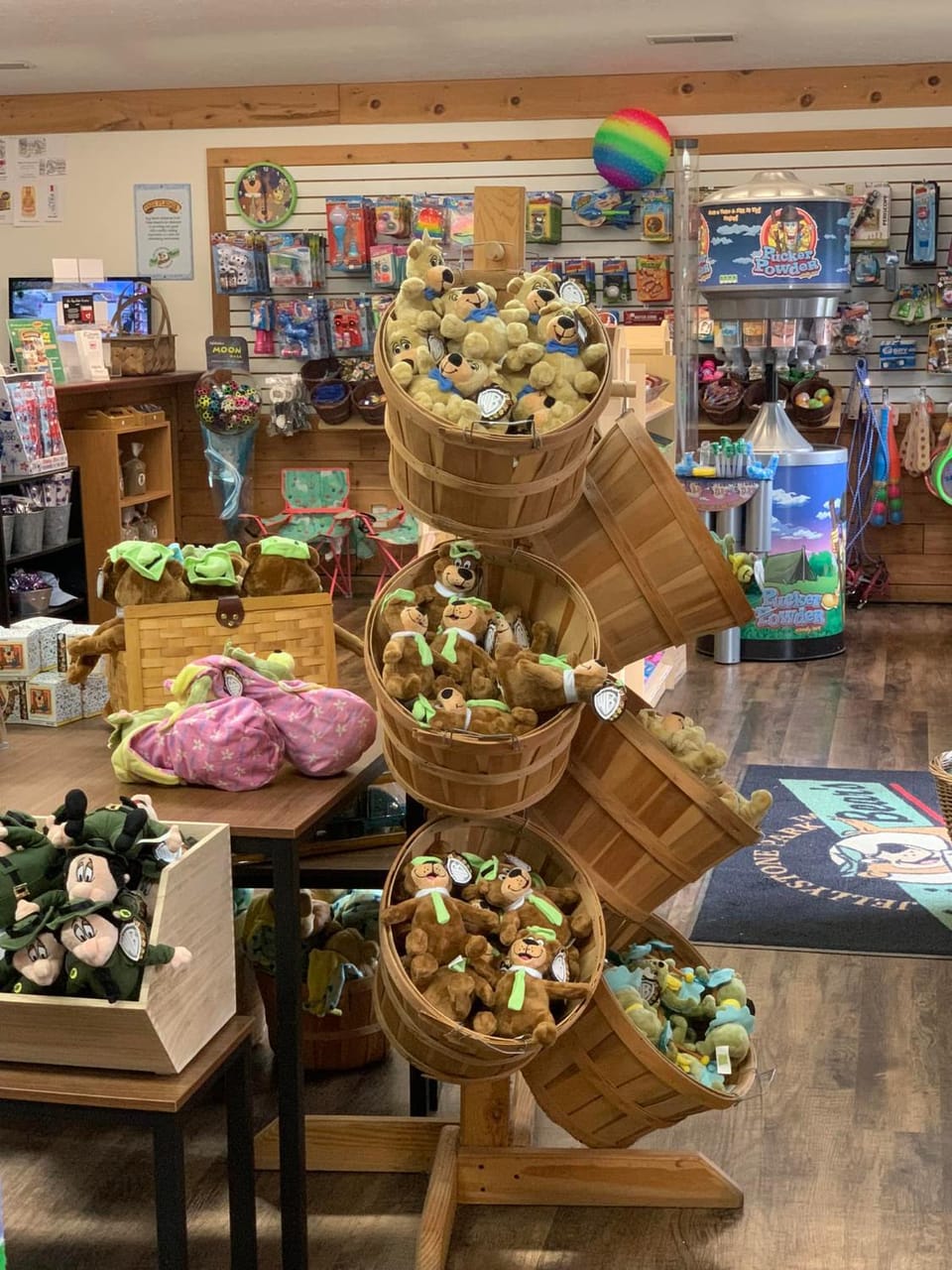 Yogi Bear's Jellystone Park at Lake Monroe Campground/ 
RV Resort in Indiana