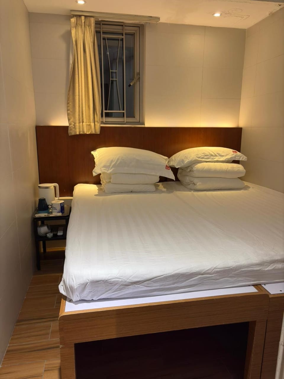香港金門賓館 KamMun Guest House Bed and Breakfast in Hong Kong