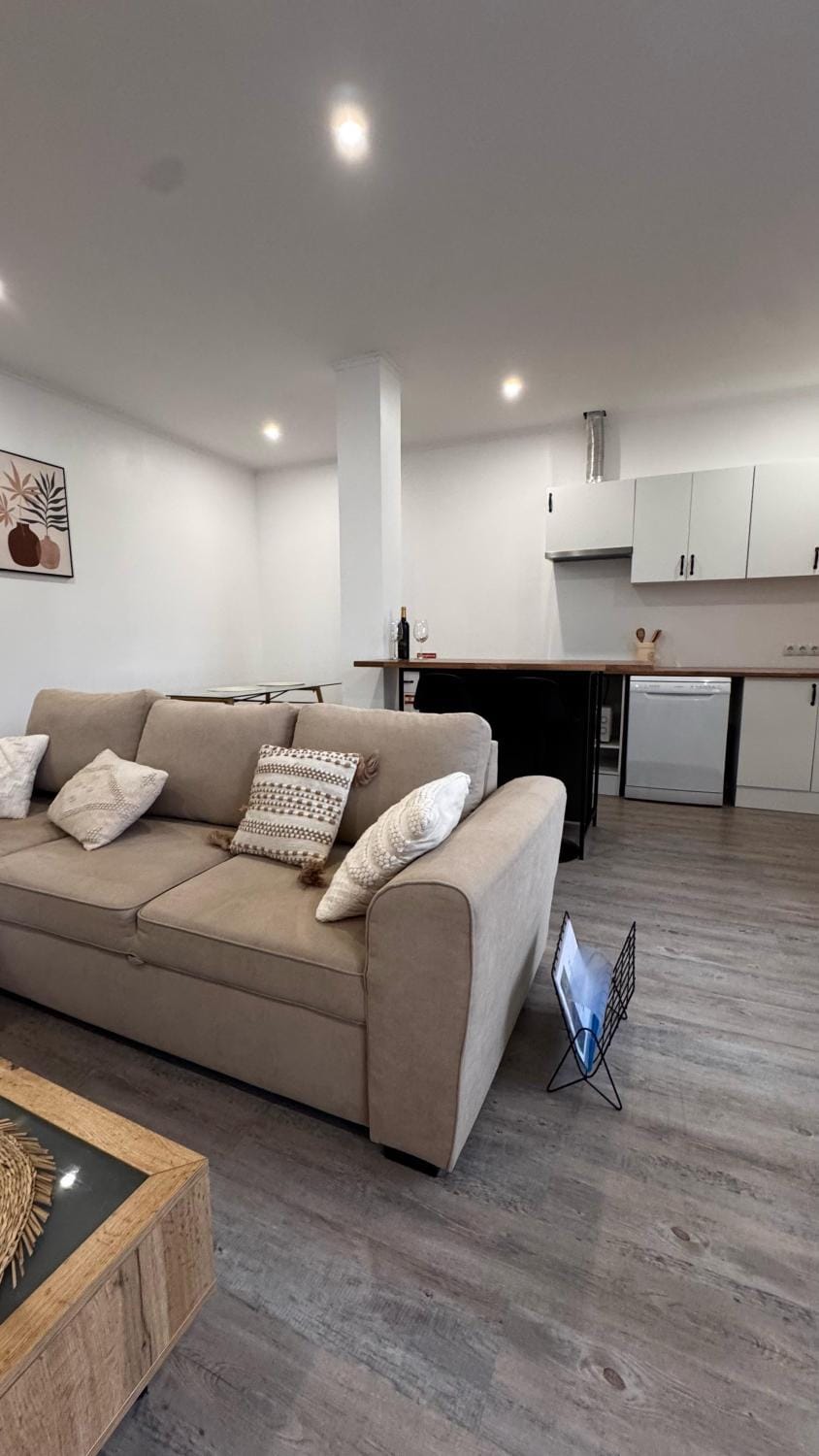 Revived Apartment in Madeira District
