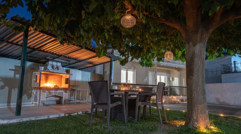 Roots House Pozar House in Decentralized Administration of Macedonia and Thrace